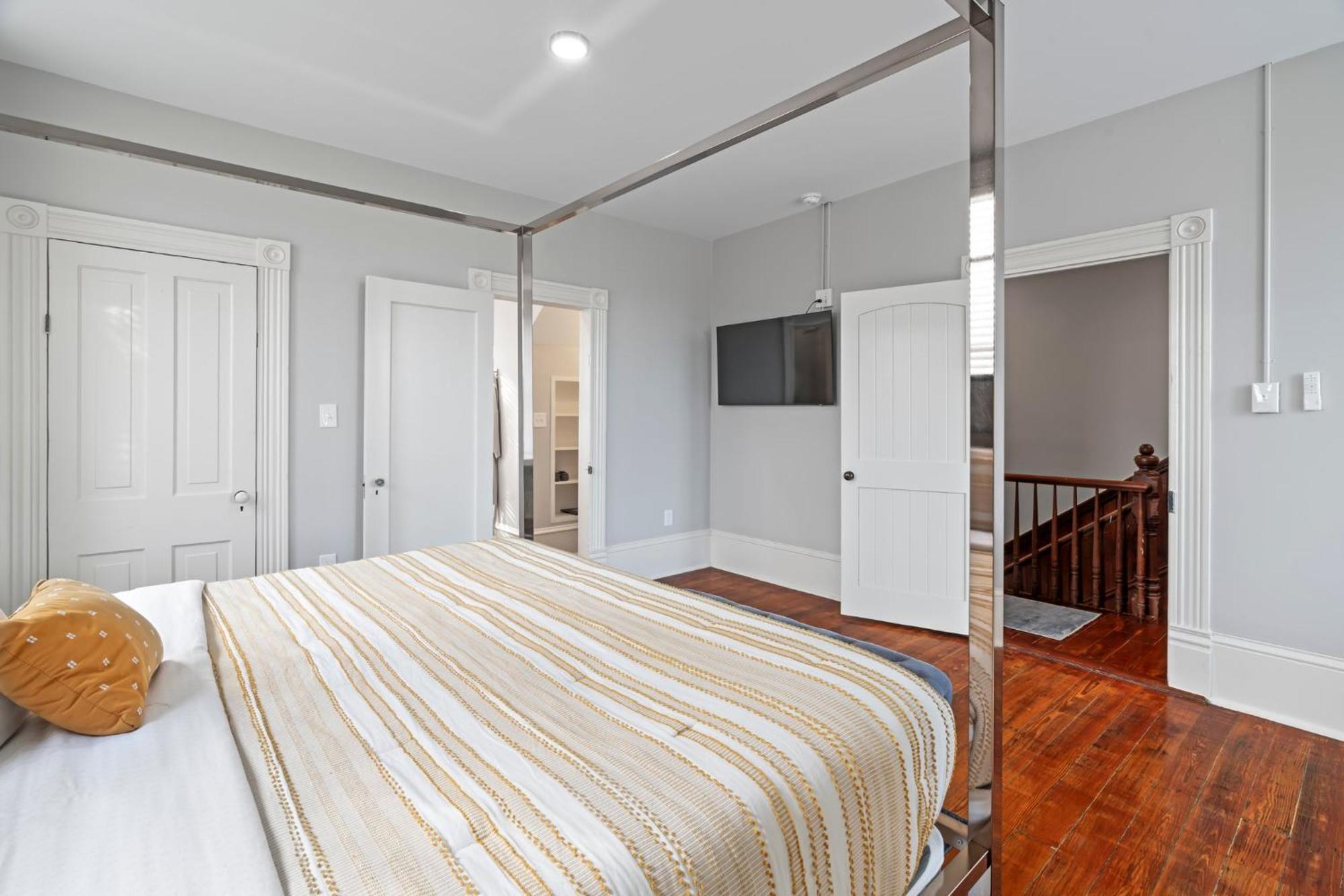 Historic Galveston Family Beach Home With 3 King Beds Екстер'єр фото